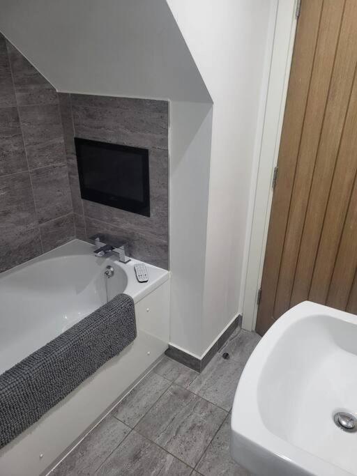Modern Apartment 노팅엄 외부 사진